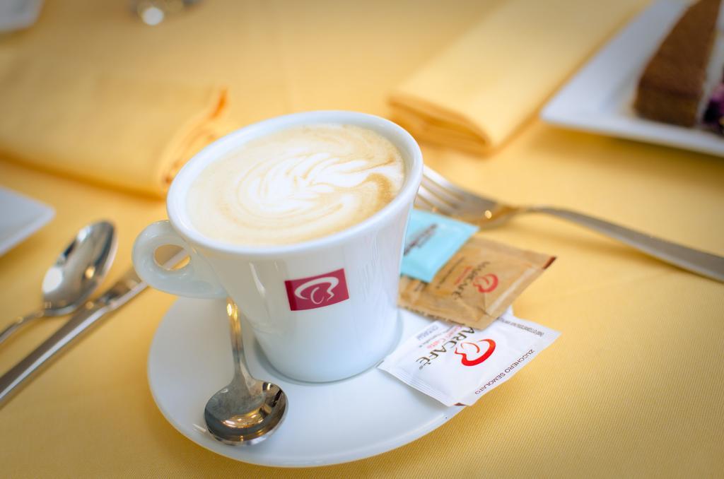 Hotel Federico II Λ' Άκουιλα Εξωτερικό φωτογραφία