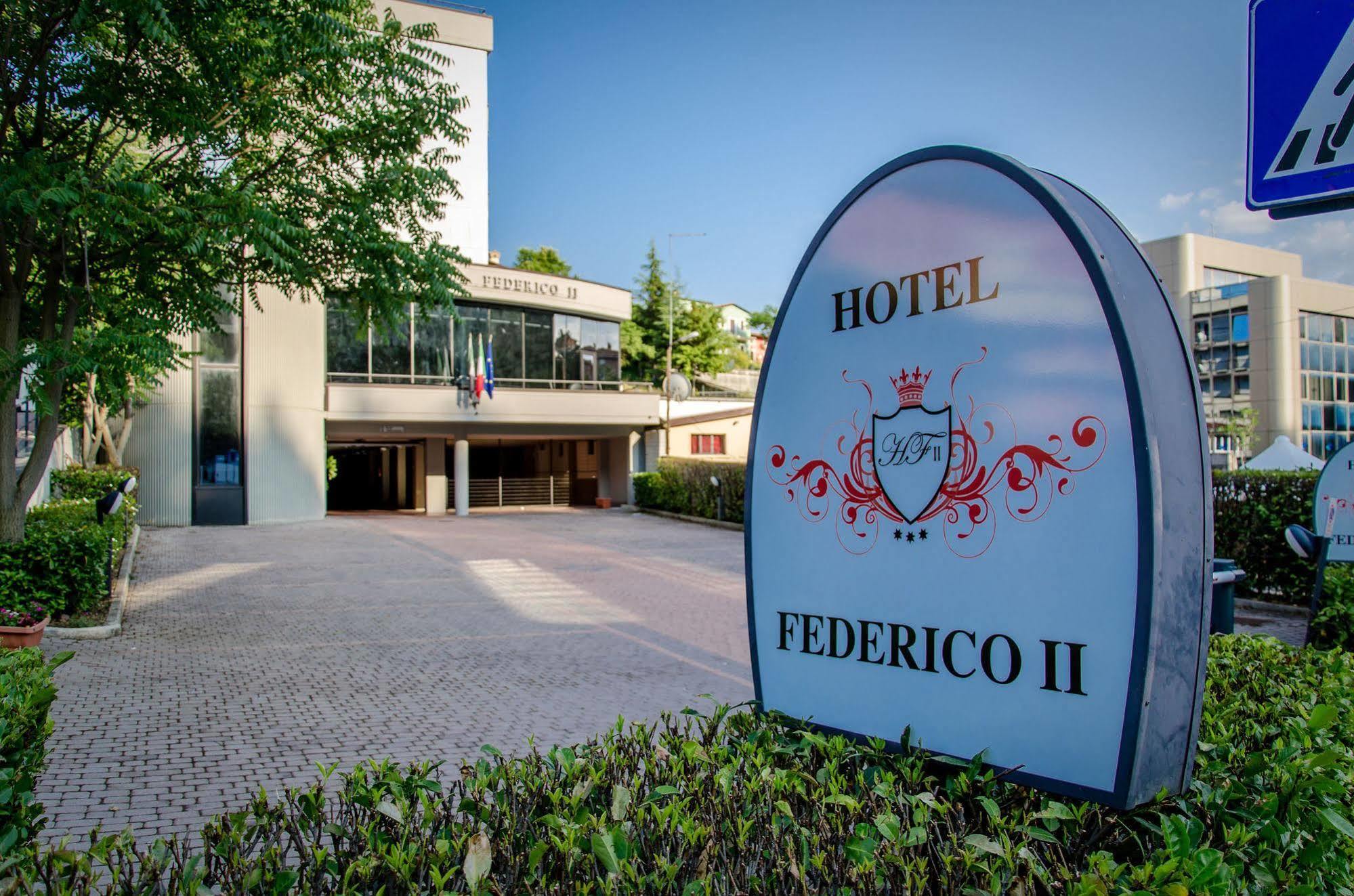 Hotel Federico II Λ' Άκουιλα Εξωτερικό φωτογραφία